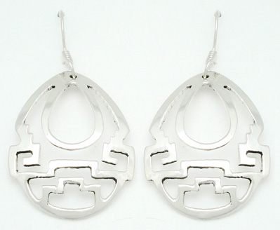 Drop earrings with frets soaked