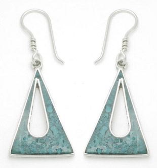 Earrings triangle of resin with soaked drop