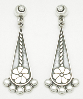 Earrings and  circle drop with flower