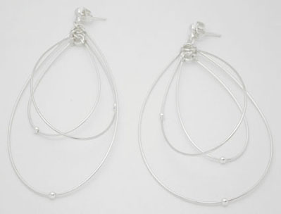 Earrings 3 wire drops with spheres thin