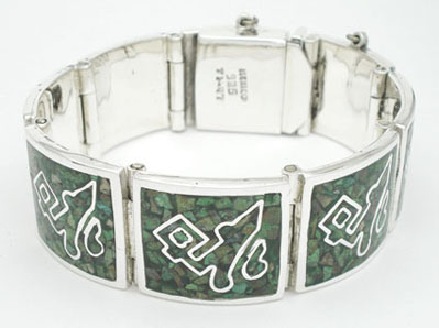 Bracelet squares with figure of malachite