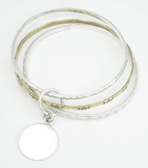 Bracelet 3 bracelets with circle pendant