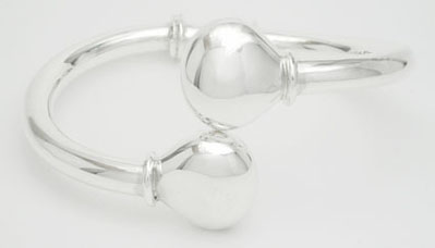 Bracelet  tube with drops that are appended