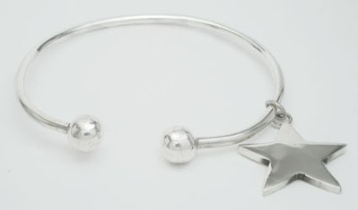 tube bracelet with sphere and star pendant