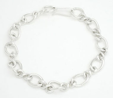 Bracelet type thin chain