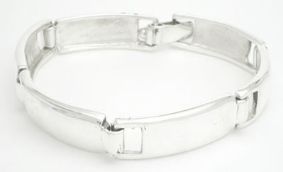Bracelet rectangles in chain smooth