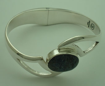 bracelet  with sodalite in oval