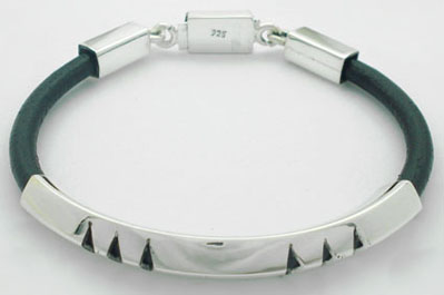 Bracelet  tube squared in six rhombs