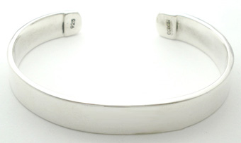 Medium bracelet for girl smooth