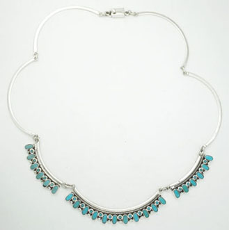 Arches necklace with ovals and little bolls of turquoise