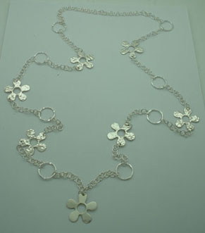 Necklace of hammered flowers