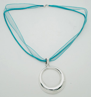 Necklace of blue deerskin with pendiente and  circle perforated