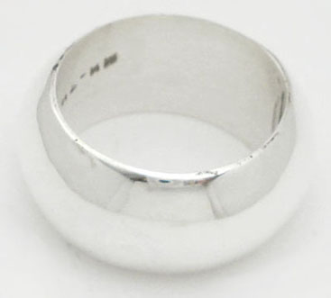 Embedded smooth ring