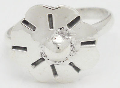 Light ring with flower carved