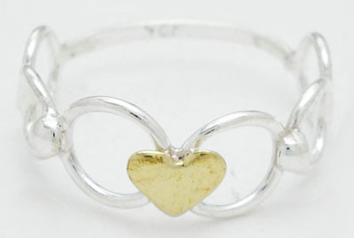 Circles ring with smooth heart