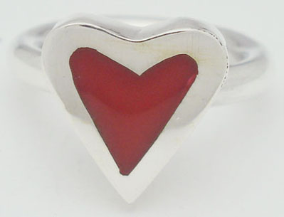 Ring of heart of red resin