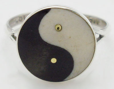 Ring of black ying-yang with resin and white shell