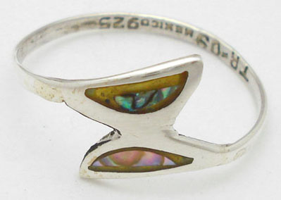 Ring with butterfly of blue shell