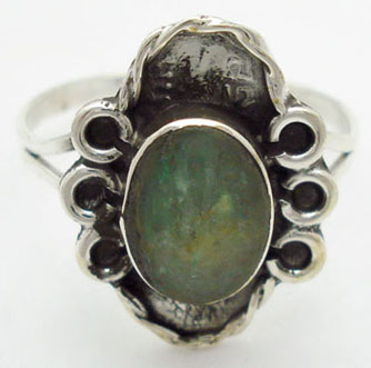Chrysocolla ring in oval with curl