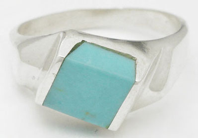 Malachite ring in embedded unequal square