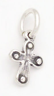 Cross pendant with round extremities small