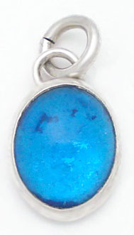 Pendant of blue resin in oval