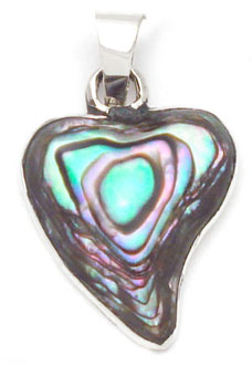 Conch pendant in heart small