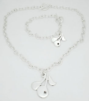 Cherries Set with chain of oval