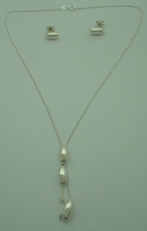 Ovals Set with cadena necklace and earrings