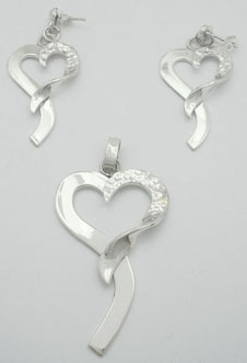 Set of smooth and hammered heart