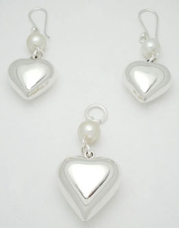 Heart Set with white pearl