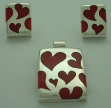 Set rectangle with Hearts  of red resin
