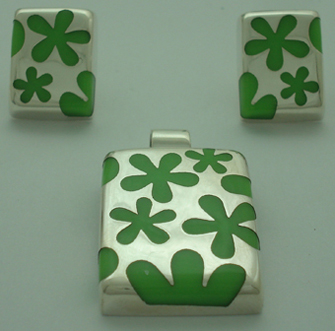 Set rectangle with resin flowers green