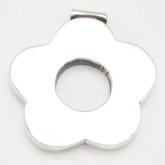 Pendant   perforated flower