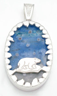Pendant   bear with landscape polar of blue glass
