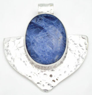 Pendant   hammered with sodalite oval