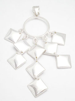Pendant   circle perforated with Pendant   rhombs