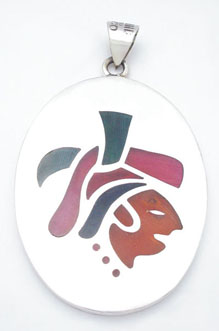 Pendant  on oval with Aztec in work of pen of enamel