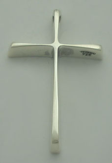 Pendant  on medium thin smoothed cross