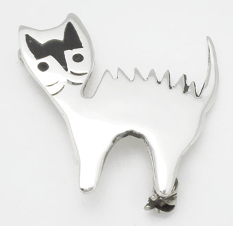 Cat brooch with resin