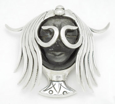 Brooch face canival of malachite